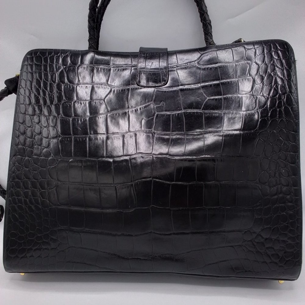 Beth Levine - image 2